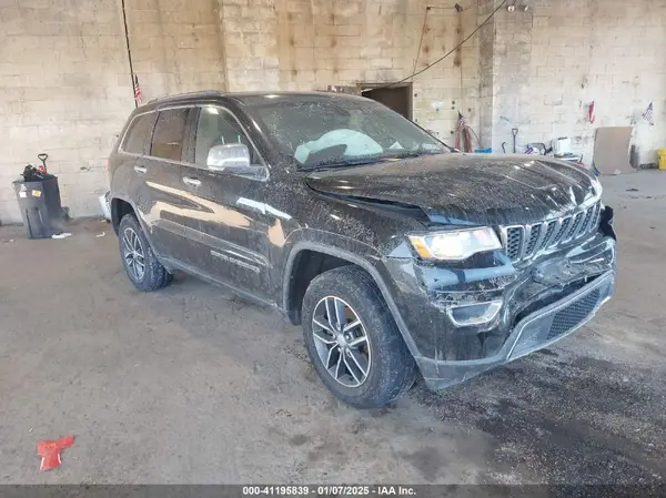 1C4RJFBG9HC939840 2017 JEEP GRAND CHEROKEE - Image 1