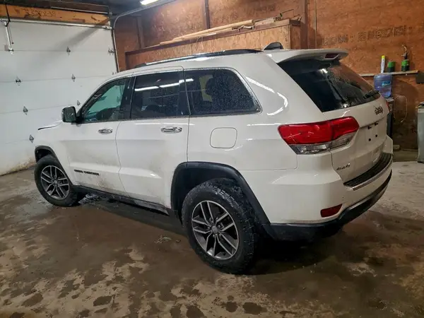 1C4RJFBG9JC128397 2018 JEEP GRAND CHEROKEE - Image 2