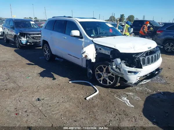 1C4RJFBG9JC135429 2018 JEEP GRAND CHEROKEE - Image 1