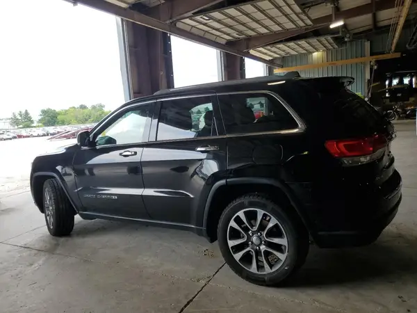 1C4RJFBG9JC139576 2018 JEEP GRAND CHEROKEE - Image 2