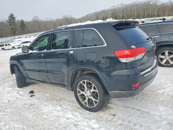 1C4RJFBG9JC200439 2018 JEEP GRAND CHEROKEE - Image 2