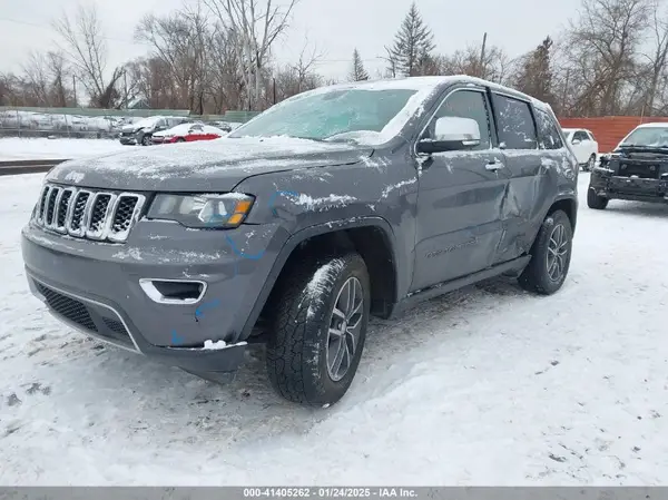 1C4RJFBG9JC215930 2018 JEEP GRAND CHEROKEE - Image 2