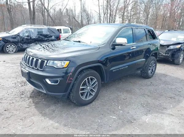 1C4RJFBG9JC427825 2018 JEEP GRAND CHEROKEE - Image 2