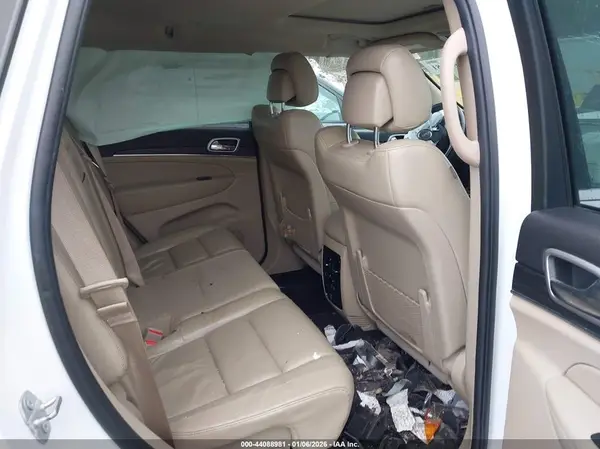 1C4RJFBG9KC591674 2019 JEEP GRAND CHEROKEE - Image 8