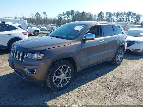 1C4RJFBG9KC608487 2019 JEEP GRAND CHEROKEE - Image 2