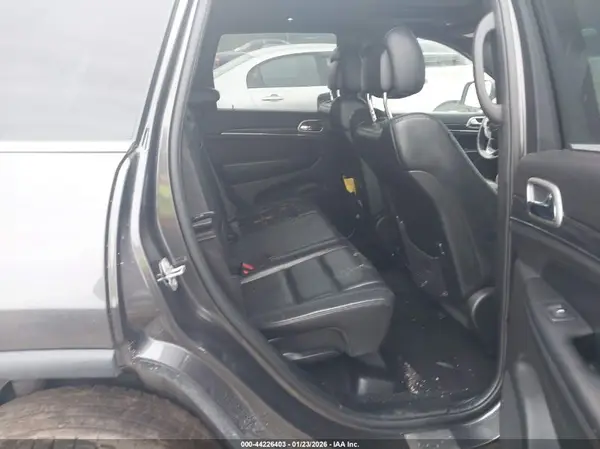 1C4RJFBG9KC642364 2019 JEEP GRAND CHEROKEE - Image 8