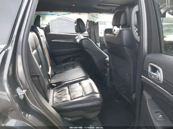 1C4RJFBG9KC662100 2019 JEEP GRAND CHEROKEE - Image 8