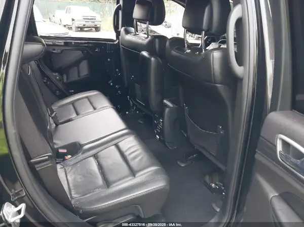 1C4RJFBG9KC671900 2019 JEEP GRAND CHEROKEE - Image 8