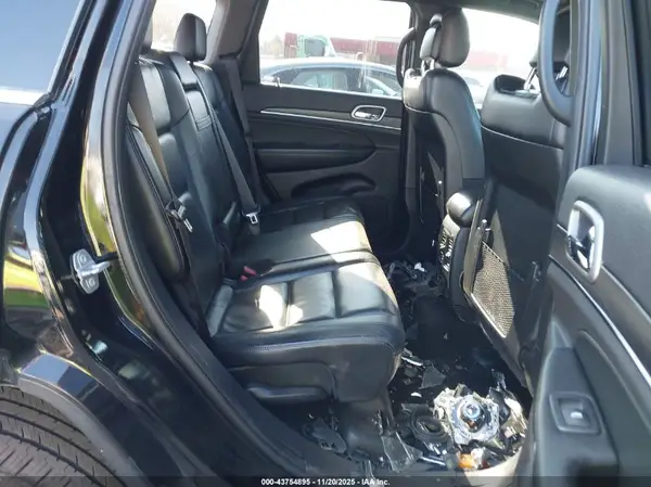 1C4RJFBG9KC730072 2019 JEEP GRAND CHEROKEE - Image 8