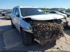 1C4RJFBG9KC758048 2019 JEEP GRAND CHEROKEE