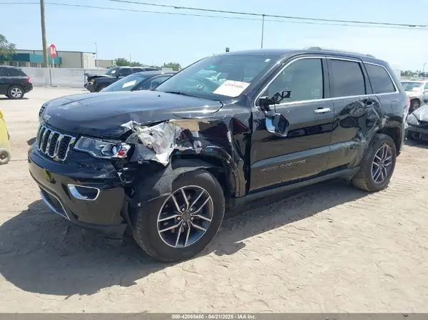 1C4RJFBG9KC831953 2019 JEEP GRAND CHEROKEE - Image 2