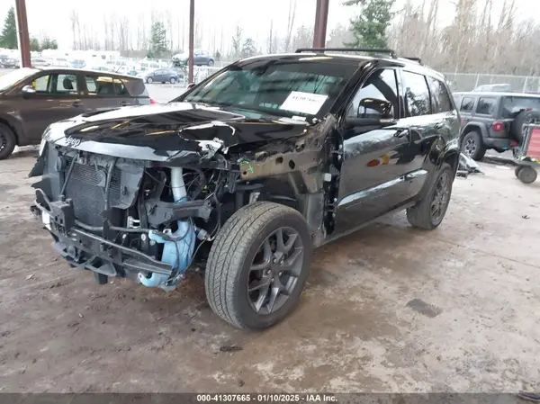 1C4RJFBG9LC278125 2020 JEEP GRAND CHEROKEE - Image 2