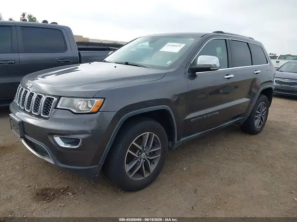 1C4RJFBGXHC602674 2017 JEEP GRAND CHEROKEE - Image 2