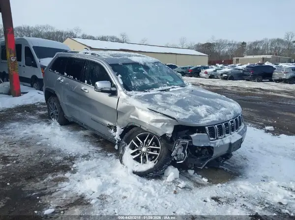 1C4RJFBGXHC641328 2017 JEEP GRAND CHEROKEE - Image 1