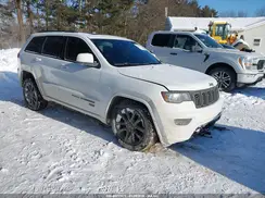 1C4RJFBGXHC645444 2017 JEEP GRAND CHEROKEE
