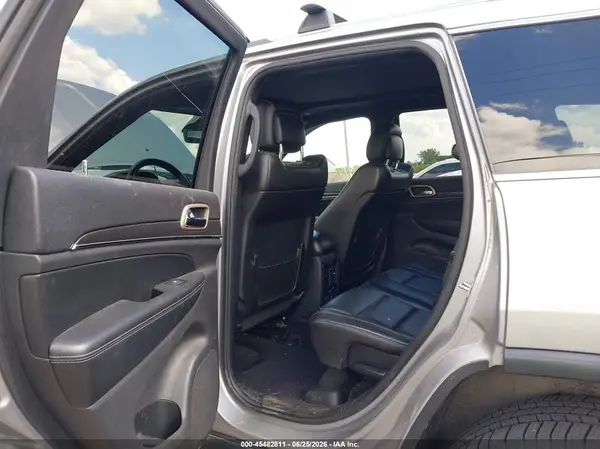 1C4RJFBGXHC676161 2017 JEEP GRAND CHEROKEE - Image 8