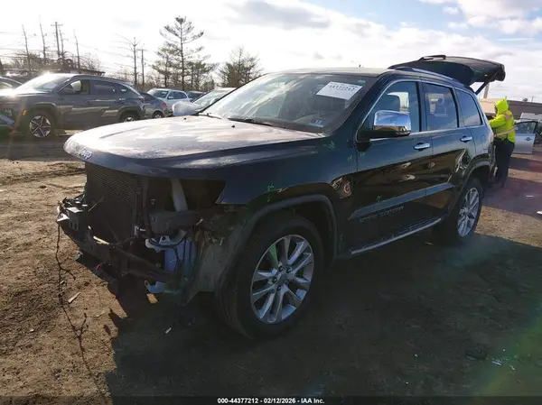 1C4RJFBGXHC782089 2017 JEEP GRAND CHEROKEE - Image 2