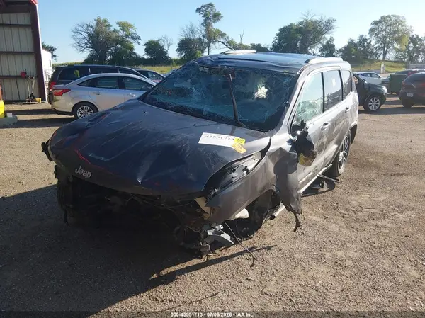 1C4RJFBGXHC787020 2017 JEEP GRAND CHEROKEE - Image 2
