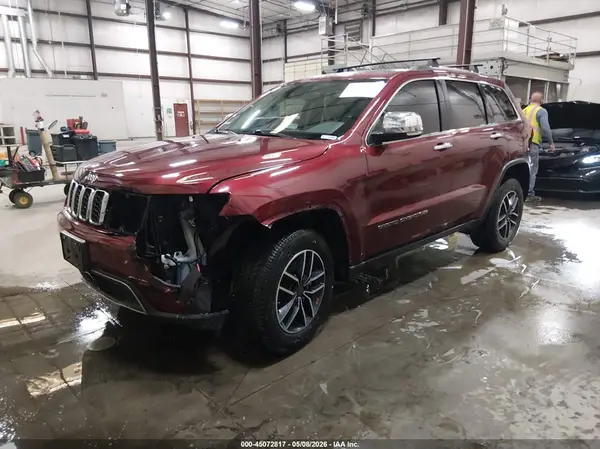 1C4RJFBGXHC809422 2017 JEEP GRAND CHEROKEE - Image 2