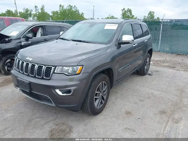 1C4RJFBGXHC815169 2017 JEEP GRAND CHEROKEE - Image 2