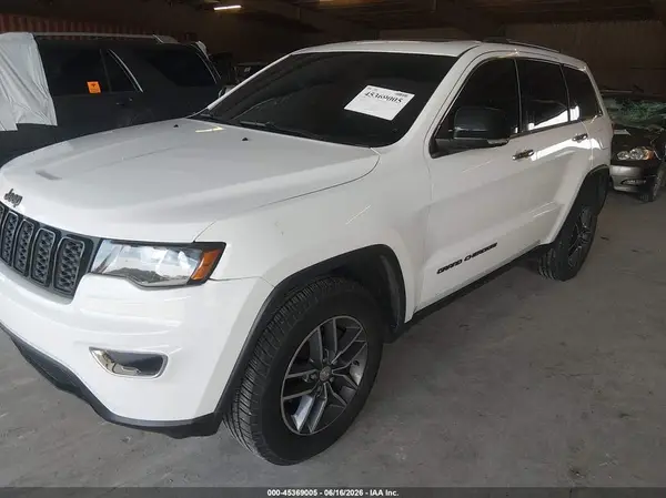 1C4RJFBGXHC862086 2017 JEEP GRAND CHEROKEE - Image 2