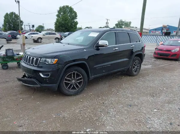 1C4RJFBGXHC873847 2017 JEEP GRAND CHEROKEE - Image 2