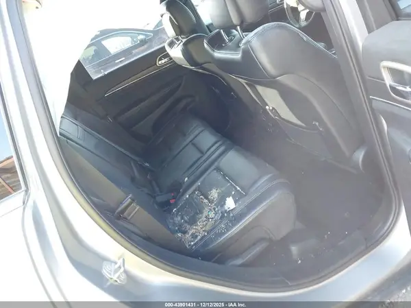 1C4RJFBGXHC891362 2017 JEEP GRAND CHEROKEE - Image 8