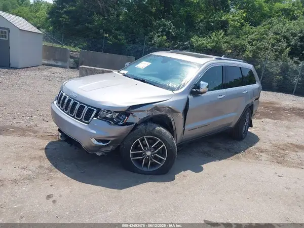 1C4RJFBGXHC919869 2017 JEEP GRAND CHEROKEE - Image 2