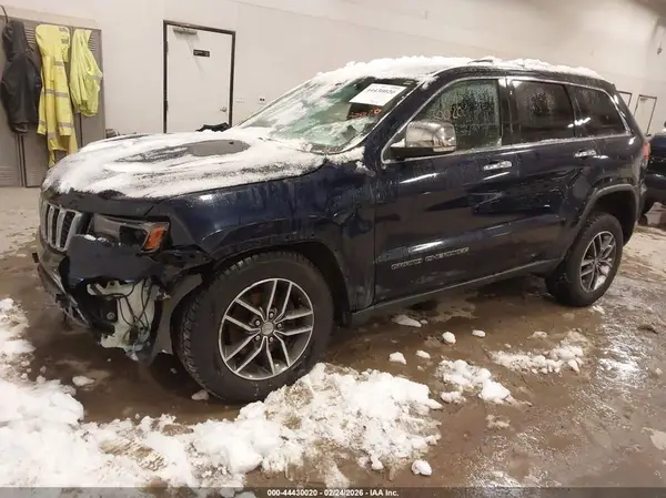 1C4RJFBGXHC924652 2017 JEEP GRAND CHEROKEE - Image 2