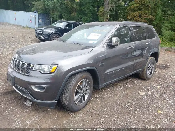1C4RJFBGXHC939670 2017 JEEP GRAND CHEROKEE - Image 2