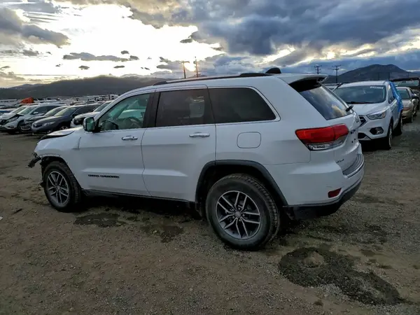 1C4RJFBGXHC948174 2017 JEEP GRAND CHEROKEE - Image 2