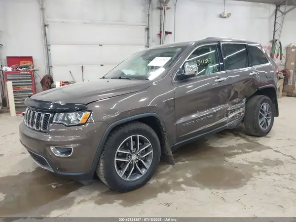 1C4RJFBGXHC963936 2017 JEEP GRAND CHEROKEE - Image 2