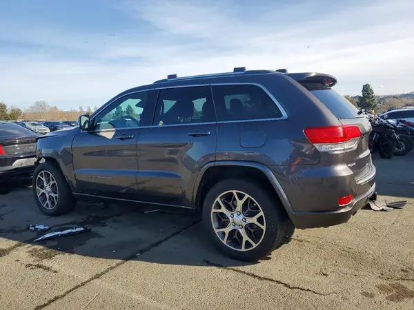 1C4RJFBGXJC136668 2018 JEEP GRAND CHEROKEE - Image 2