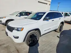 1C4RJFBGXJC195428 2018 JEEP GRAND CHEROKEE
