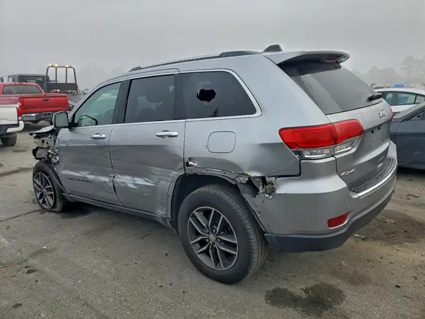 1C4RJFBGXJC243820 2018 JEEP GRAND CHEROKEE - Image 2
