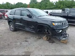 1C4RJFBGXJC284433 2018 JEEP GRAND CHEROKEE