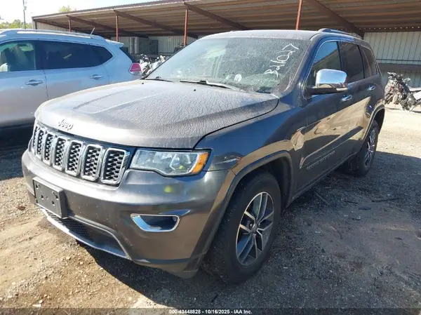 1C4RJFBGXJC321027 2018 JEEP GRAND CHEROKEE - Image 2