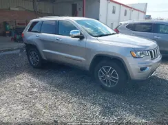 1C4RJFBGXJC357476 2018 JEEP GRAND CHEROKEE