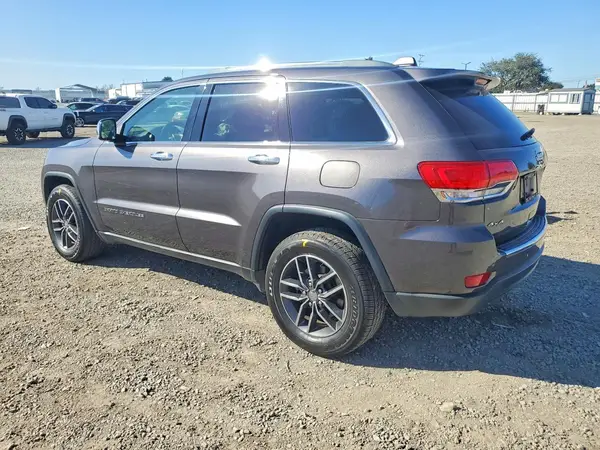 1C4RJFBGXJC361642 2018 JEEP GRAND CHEROKEE - Image 2
