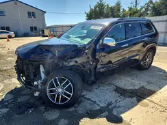 1C4RJFBGXJC371099 2018 JEEP GRAND CHEROKEE