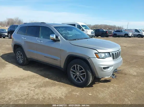 1C4RJFBGXJC388095 2018 JEEP GRAND CHEROKEE - Image 1