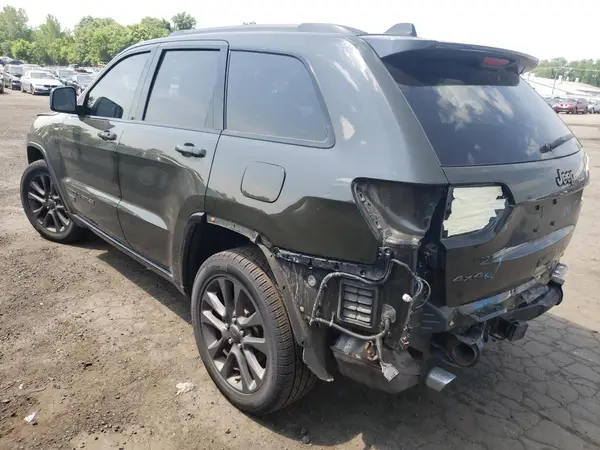 1C4RJFBT2HC675308 2017 JEEP GRAND CHEROKEE - Image 2