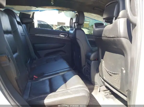 1C4RJFBT2HC952183 2017 JEEP GRAND CHEROKEE - Image 8