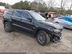1C4RJFBT3HC812868 2017 JEEP GRAND CHEROKEE