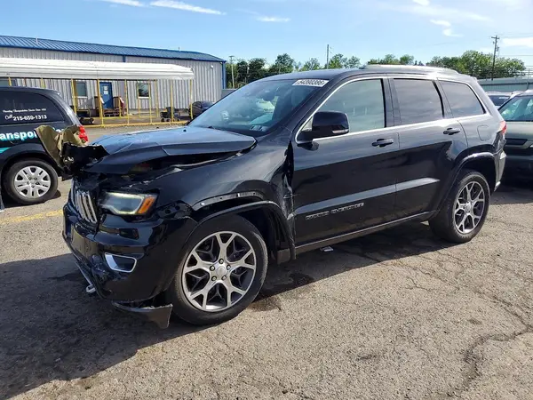 1C4RJFBT3JC167094 2018 JEEP GRAND CHEROKEE - Image 1