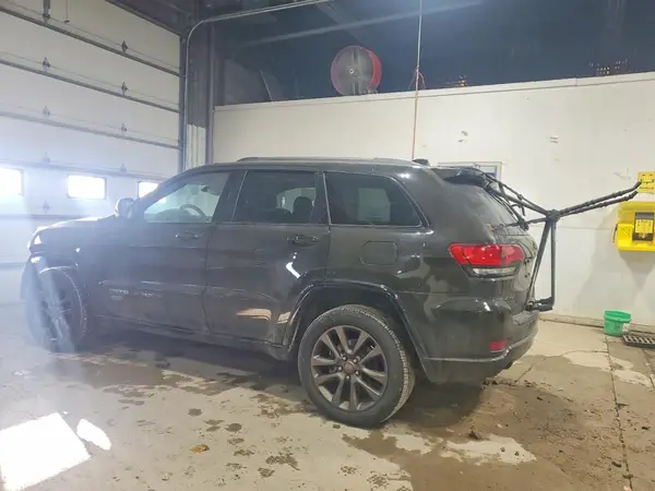 1C4RJFBT4HC627017 2017 JEEP GRAND CHEROKEE - Image 2