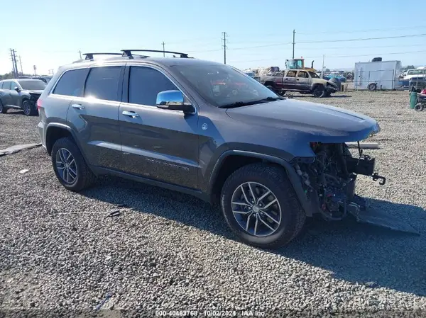 1C4RJFBT5HC739132 2017 JEEP GRAND CHEROKEE - Image 1