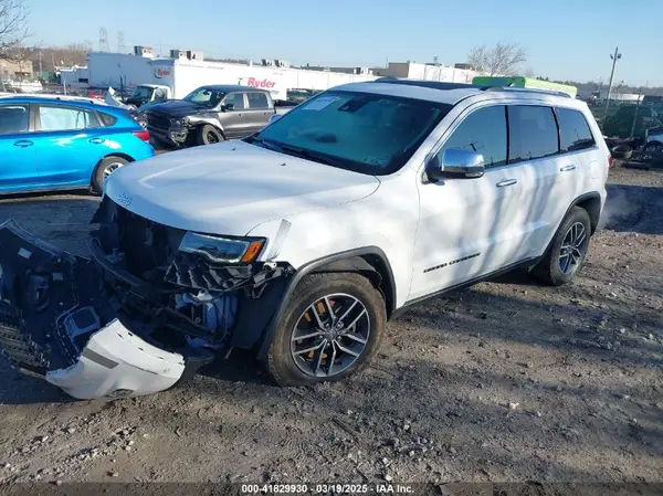 1C4RJFBT5HC769196 2017 JEEP GRAND CHEROKEE - Image 2