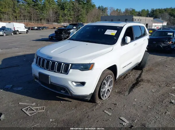 1C4RJFBT6JC156834 2018 JEEP GRAND CHEROKEE - Image 2