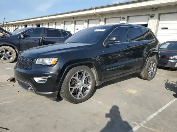 1C4RJFBT7JC237907 2018 JEEP GRAND CHEROKEE - Image 1